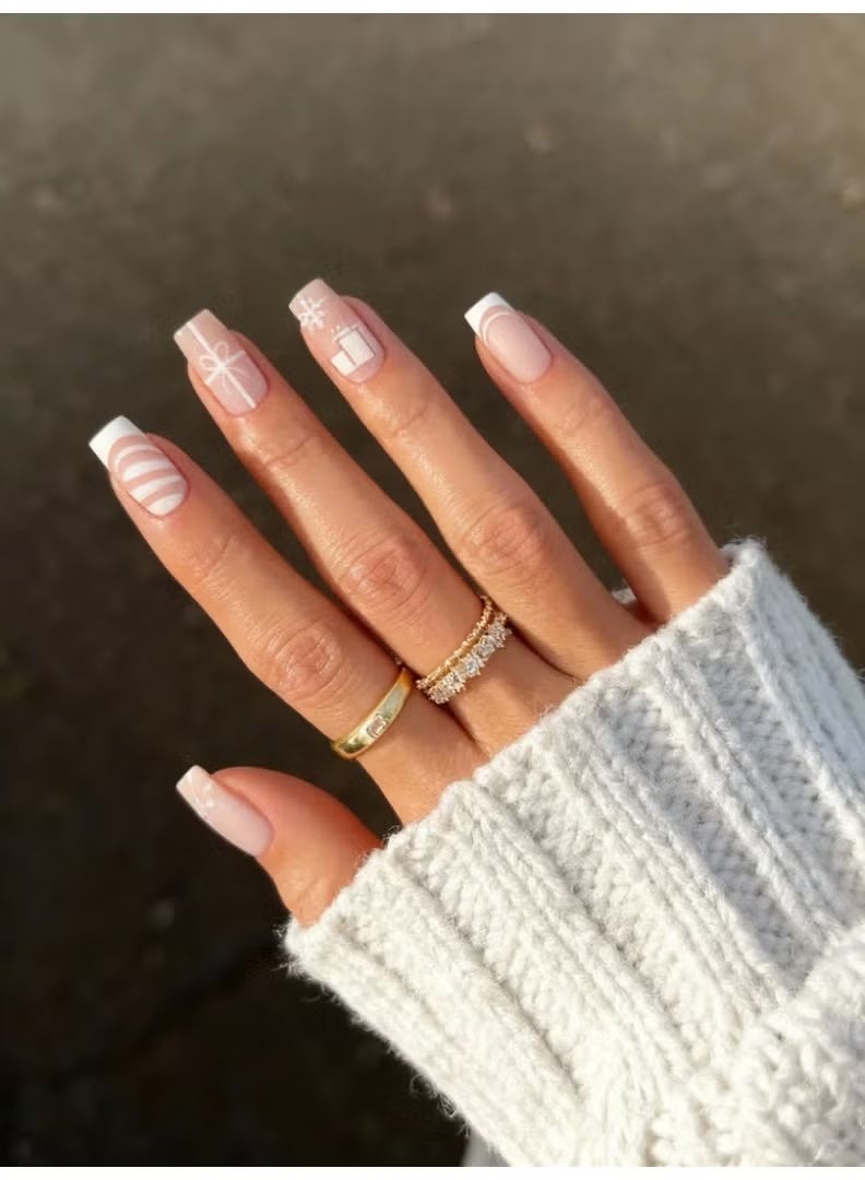 HTKCRX Christmas Gift Style French Press On Nails with White Lines & Snowflake Patterns Glossy Finish Natural Fit Eco-Friendly ABS Material One-Minute Salon Result Reusable Nail Art Set - Image 4